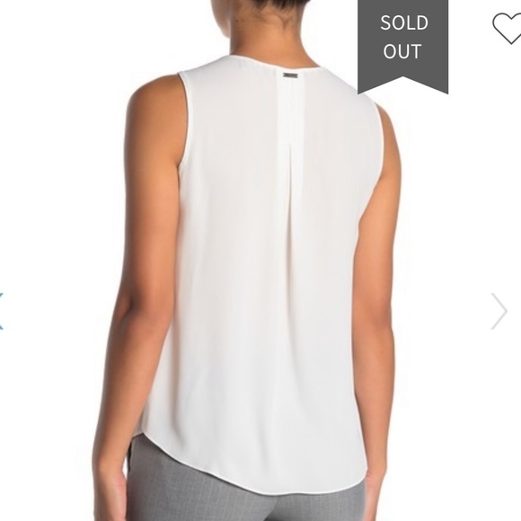 T Tahari Hidden Placket Sleeveless Blouse Sz SP - Picture 2 of 2